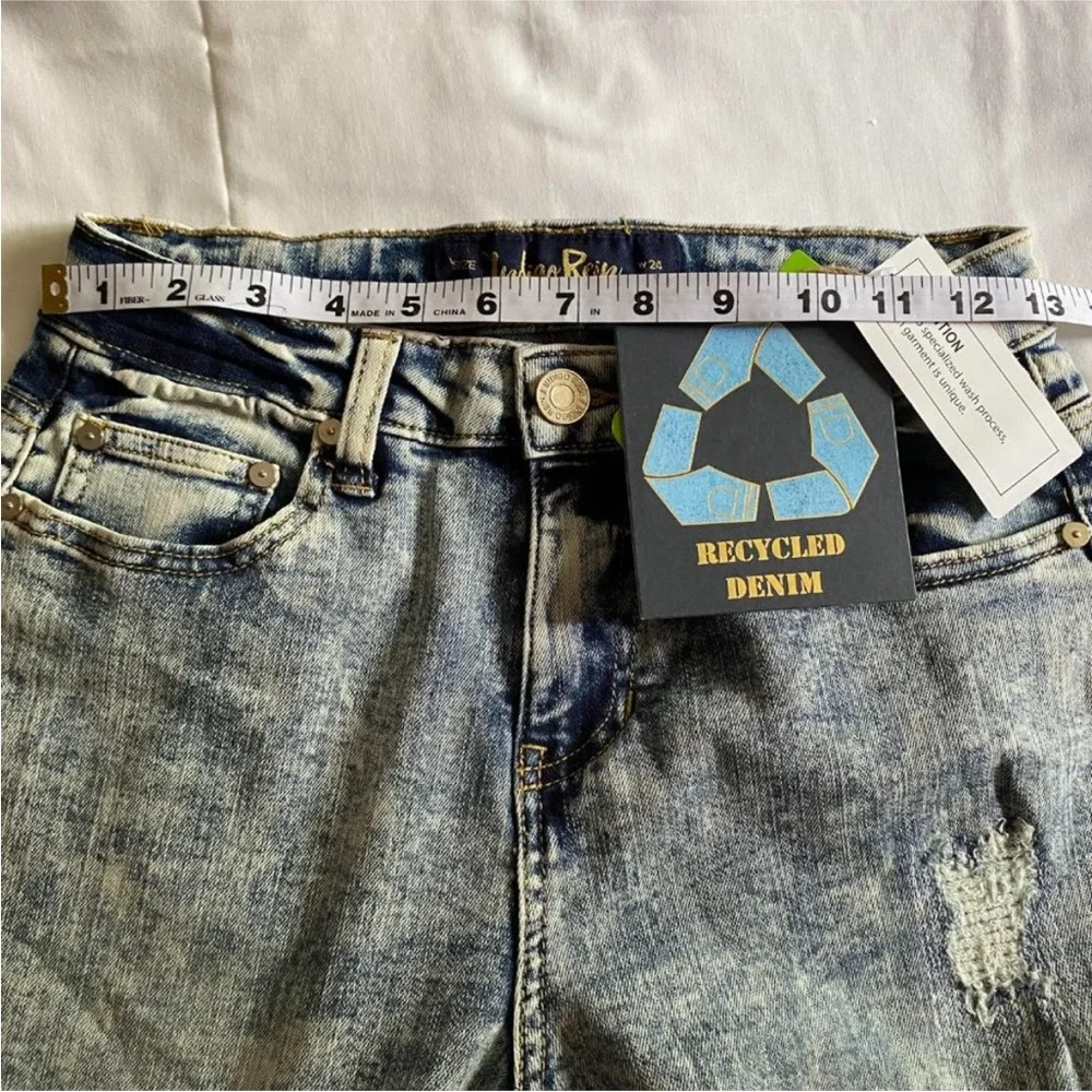Indigo Rein NWT Super High Rise Straight Leg Above ankle Jeans Size (24X27)